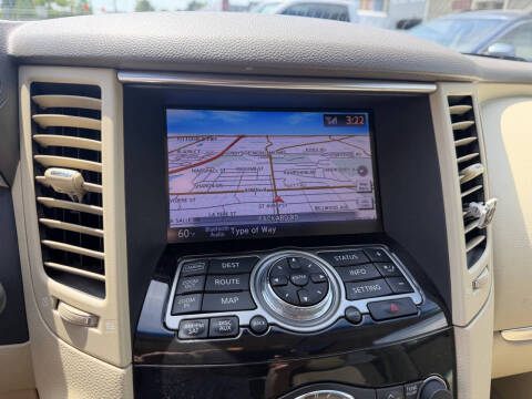 2013 Infiniti FX37
