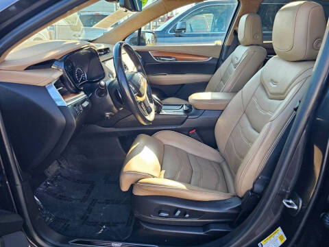 2017 Cadillac XT5 Platinum