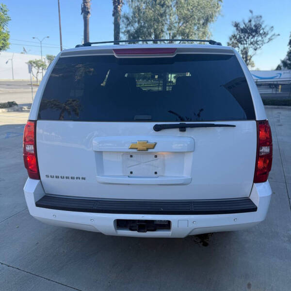 2013 Chevrolet Suburban LT