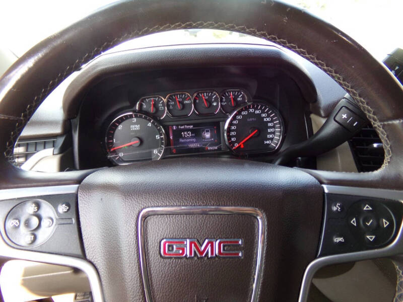 2015 GMC Yukon XL SLE