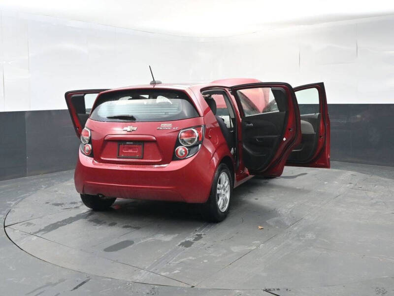 2016 Chevrolet Sonic LT Auto