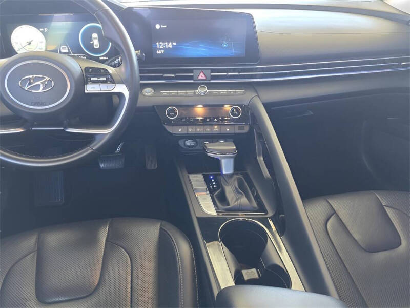 2021 Hyundai Elantra