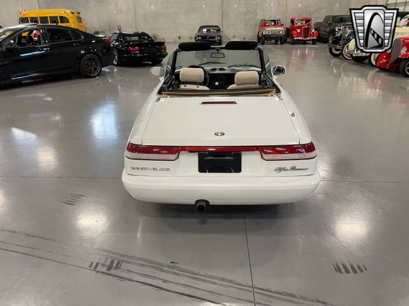 1991 Alfa Romeo Spider Veloce