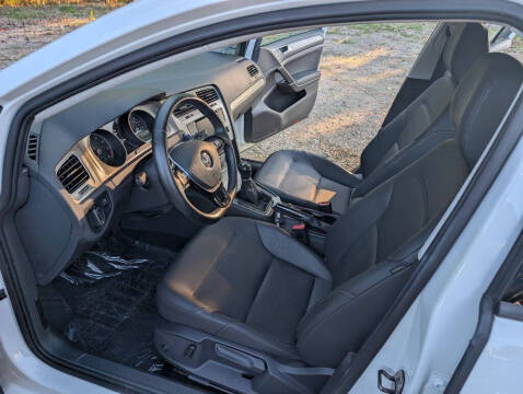 2015 Volkswagen Golf