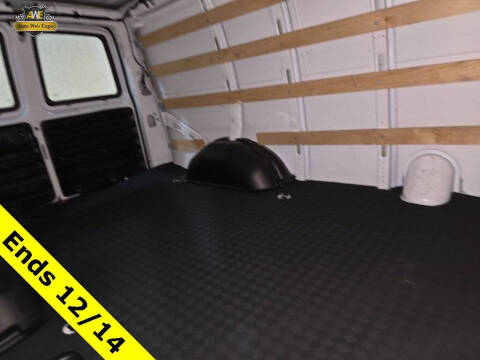 2023 Chevrolet Express 2500