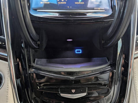 2017 Cadillac Escalade Premium Luxury