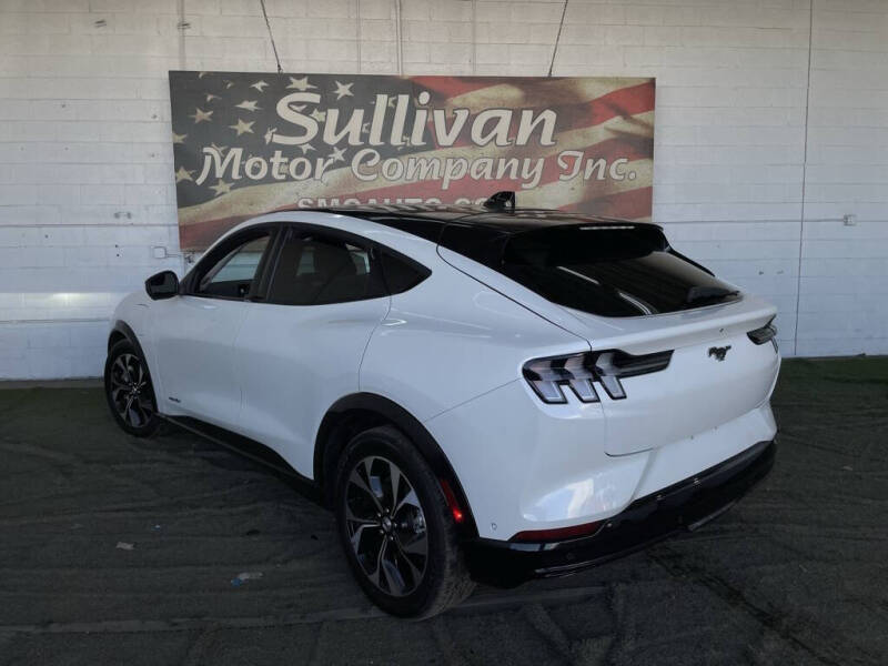 2021 Ford Mustang Mach-E Premium