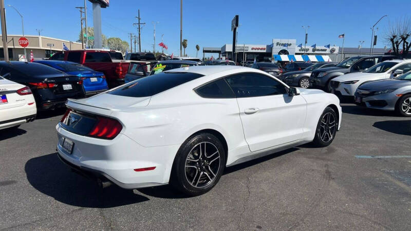 2020 Ford Mustang