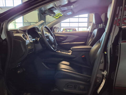 2023 Nissan Murano SV