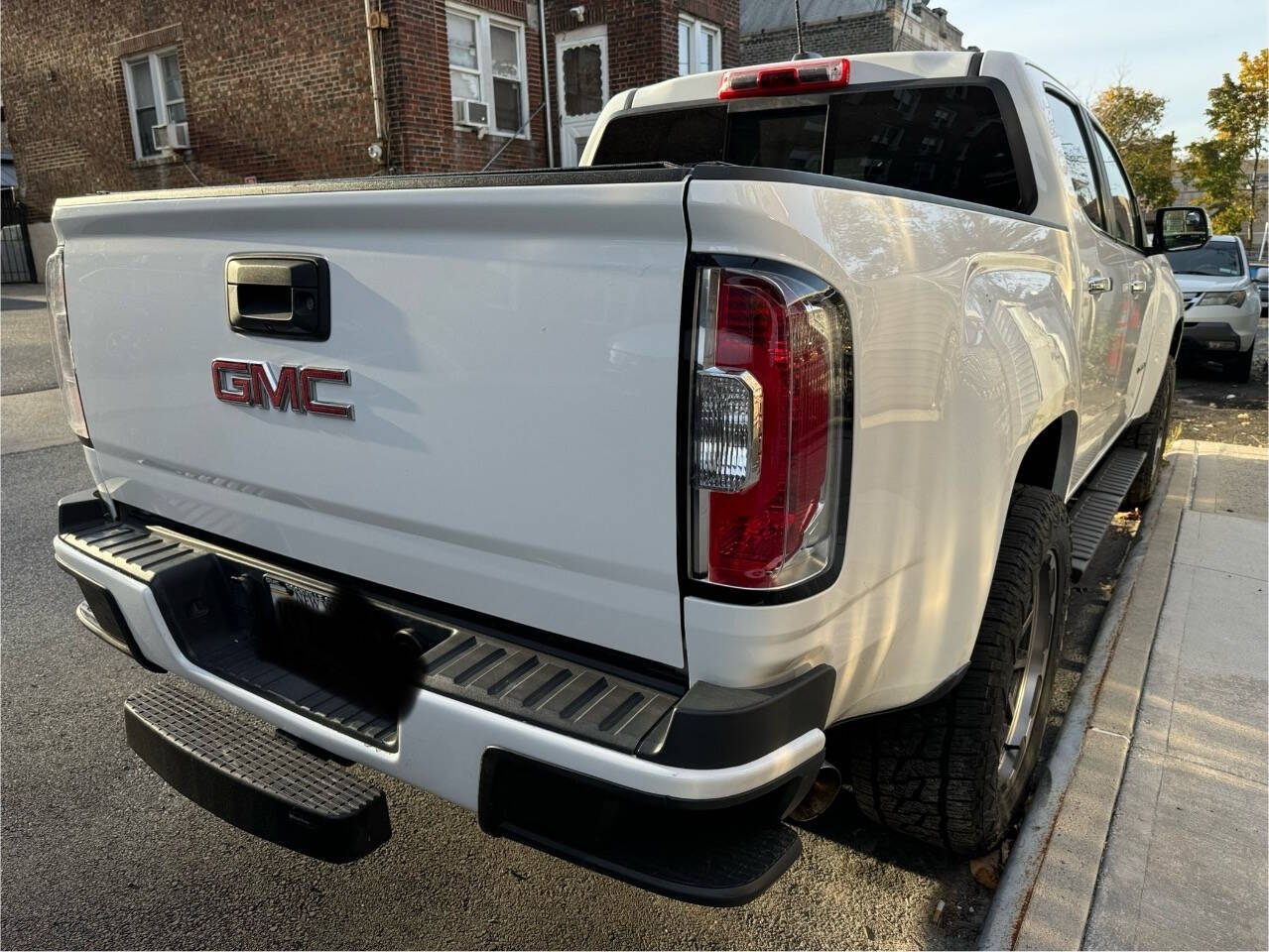 2018 GMC Canyon for sale at Fauzia's Auto Sales, Inc. in Buchanan, NY