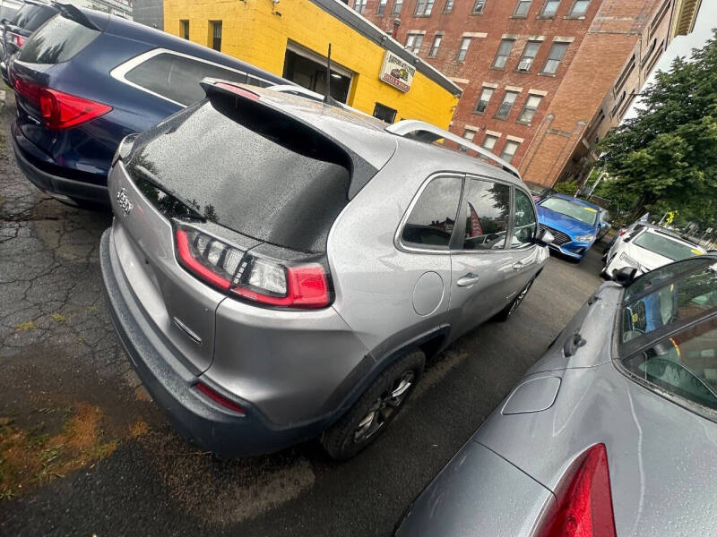 2019 Jeep Cherokee Latitude Plus