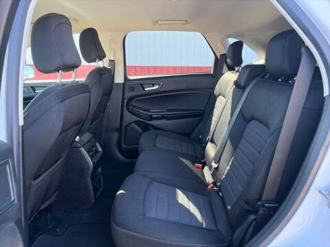 2022 Ford Edge SE