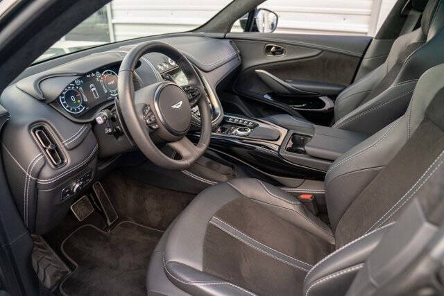 2022 Aston Martin DBX 12