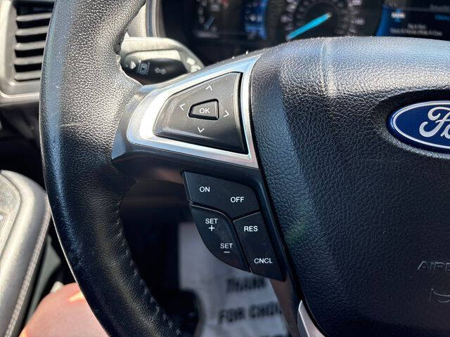 2023 Ford Edge SEL