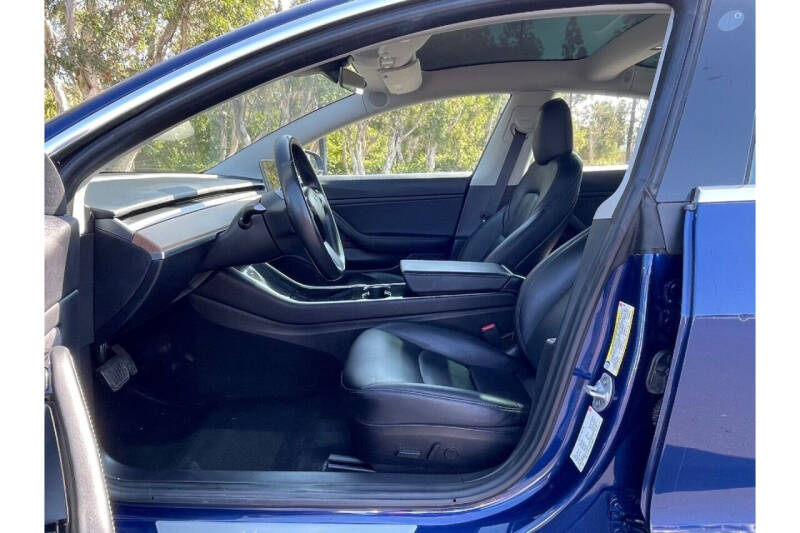 2018 Tesla Model 3 Mid Range