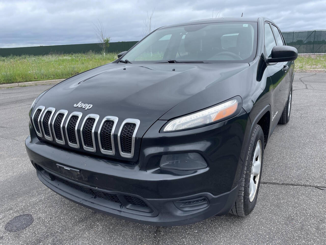 2014 Jeep Cherokee for sale at Twin Cities Auctions in Elk River, MN