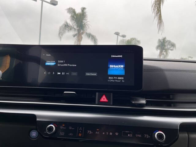 2025 Kia Carnival LXS