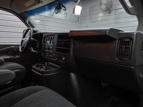 2021 Chevrolet Express 2500