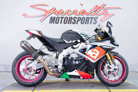 2016 Aprilia RSV4