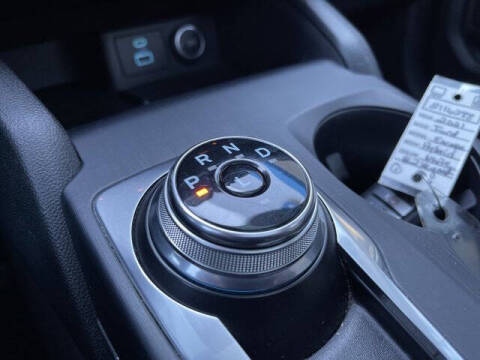 2021 Ford Escape Hybrid Titanium