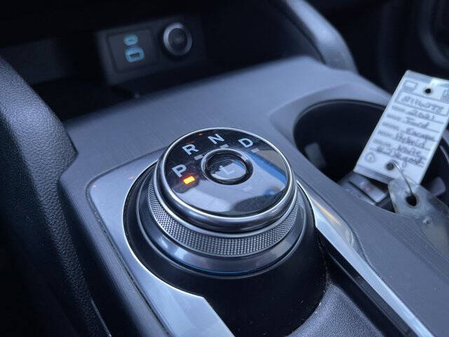 2021 Ford Escape Hybrid Titanium