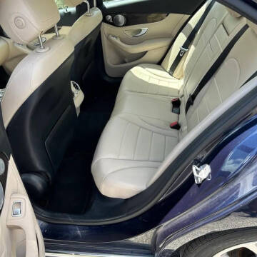 2016 Mercedes-Benz C-Class