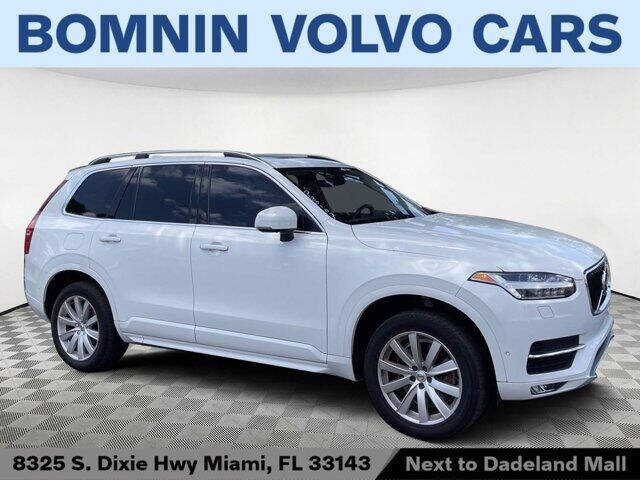 2018 Volvo XC90 T5 Momentum 7-Passenger