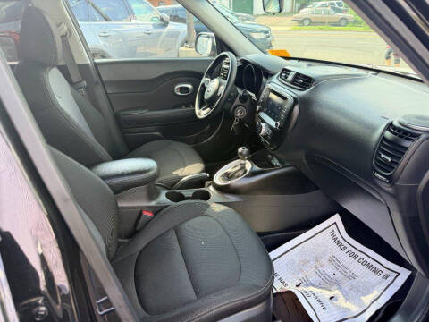 2018 Kia Soul +
