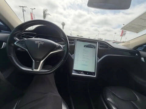 2013 Tesla Model S