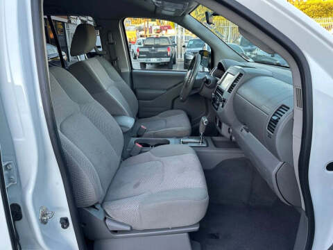 2019 Nissan Frontier SV