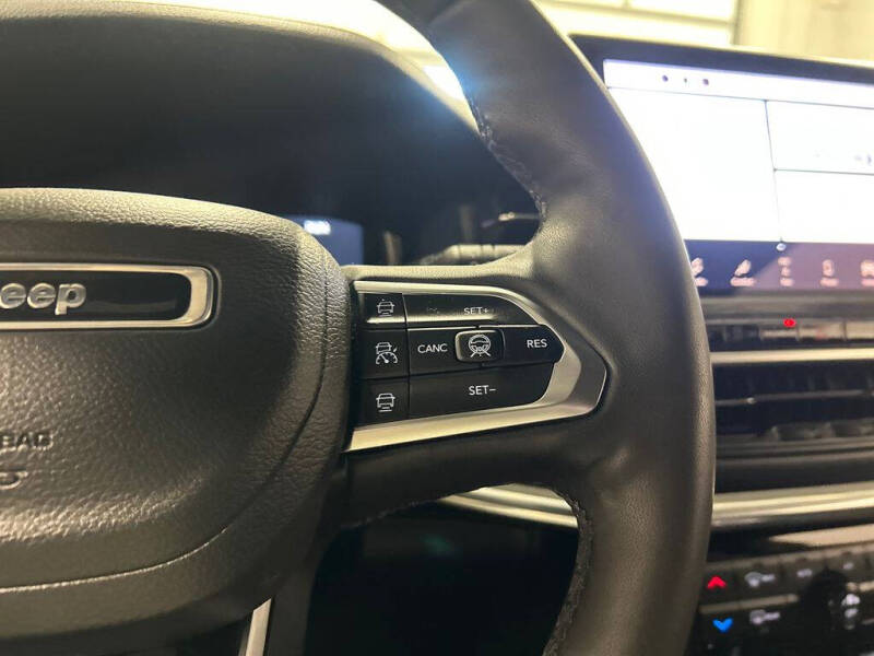 2023 Jeep Compass (Red) Edition
