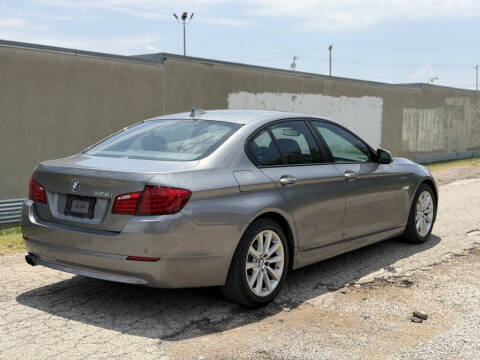 2012 BMW 5 Series 528i