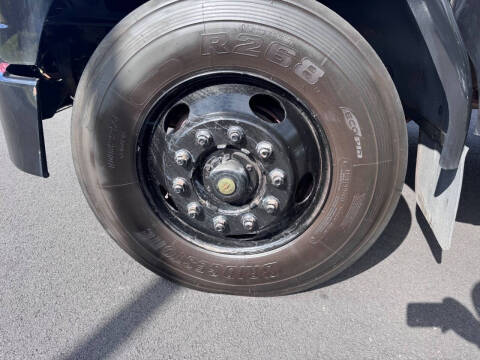 2006 Freightliner FS65 Chassis