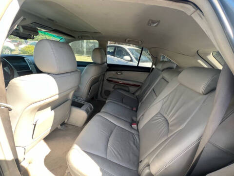 2004 Lexus RX 330