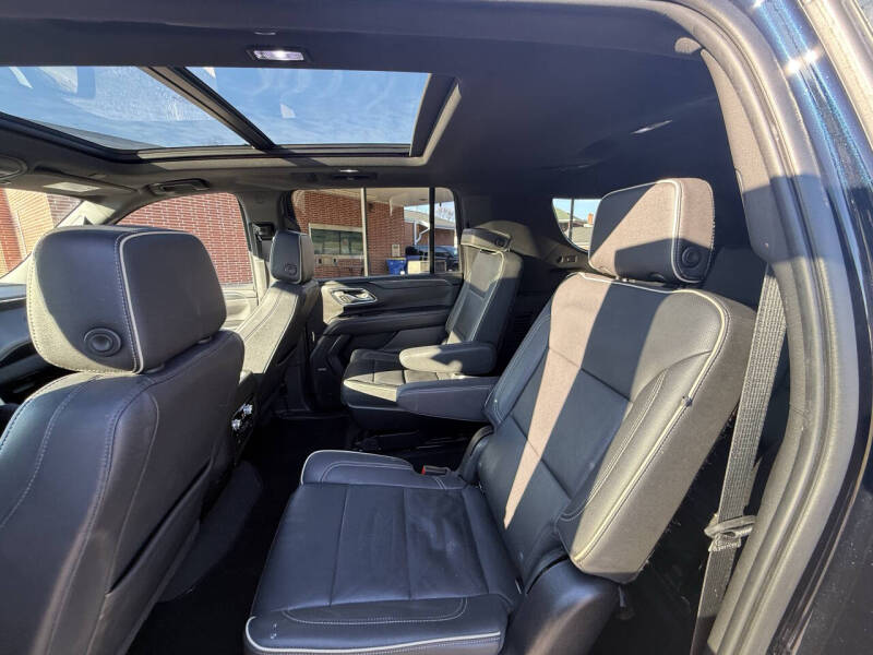 2022 GMC Yukon XL SLT