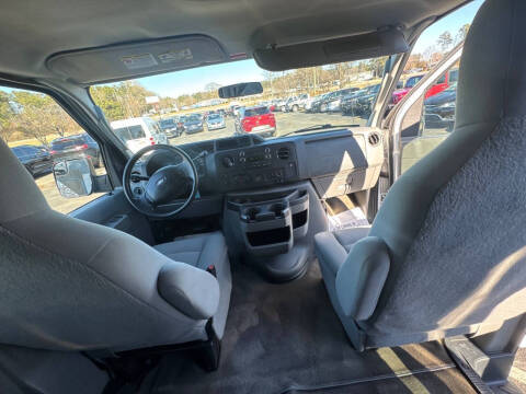 2012 Ford E-Series E-350 SD