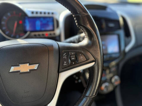 2015 Chevrolet Sonic RS Manual