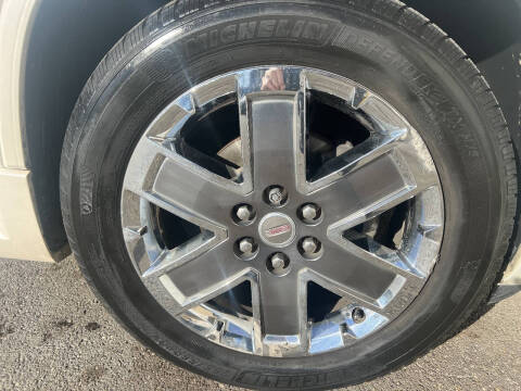 2012 GMC Acadia Denali