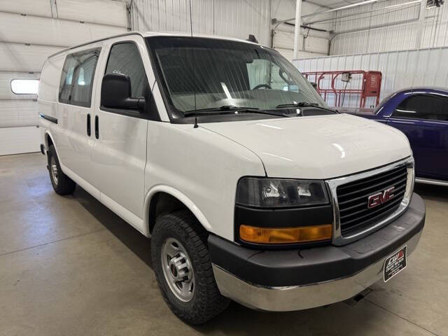 2016 GMC Savana 2500