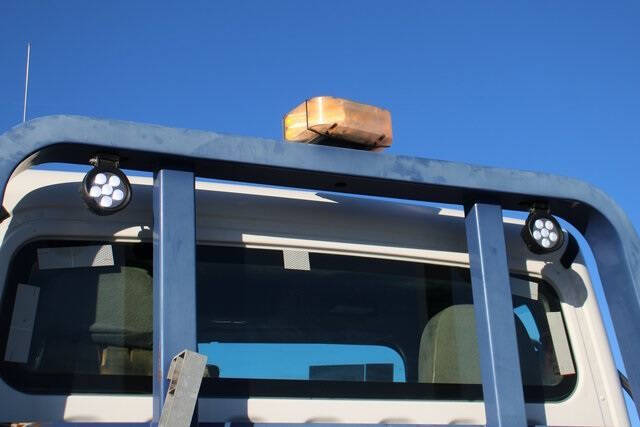 2015 Freightliner M2 106