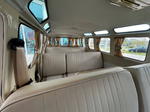 1972 Volkswagen Type 2