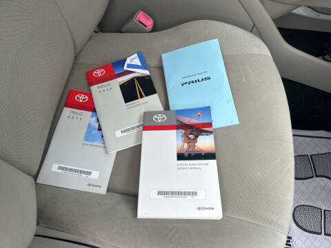 2013 Toyota Prius Two