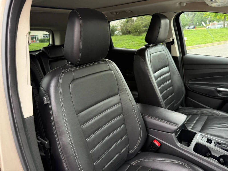 2018 Ford Escape Titanium