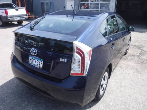 2013 Toyota Prius Two
