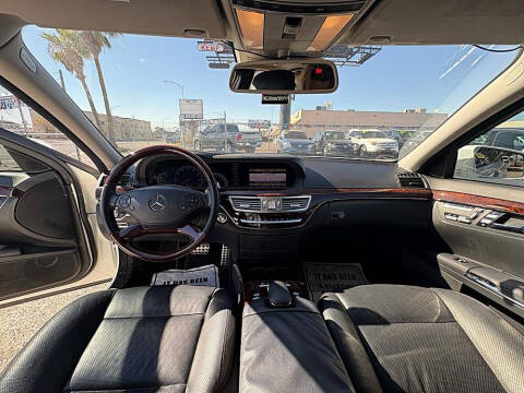 2013 Mercedes-Benz S-Class S 550