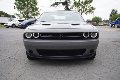2019 Dodge Challenger SXT