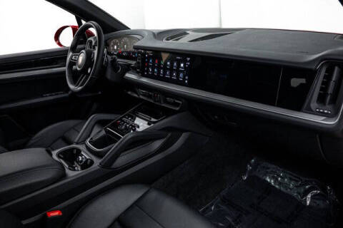 2025 Porsche Cayenne