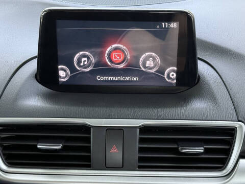 2018 Mazda MAZDA3 Touring