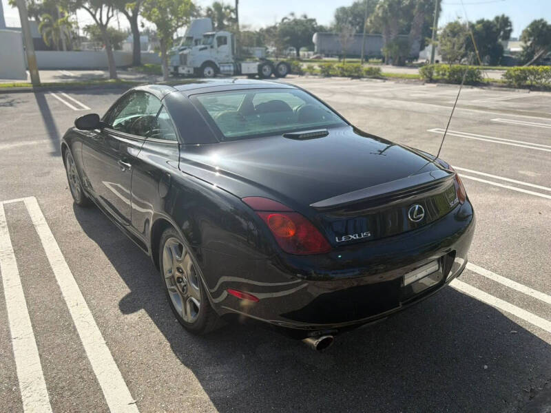 2002 Lexus SC 430
