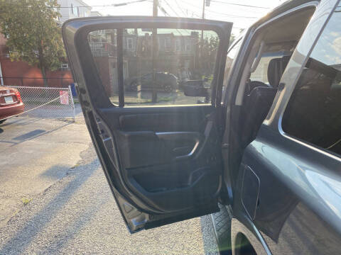 2015 Nissan Armada Platinum